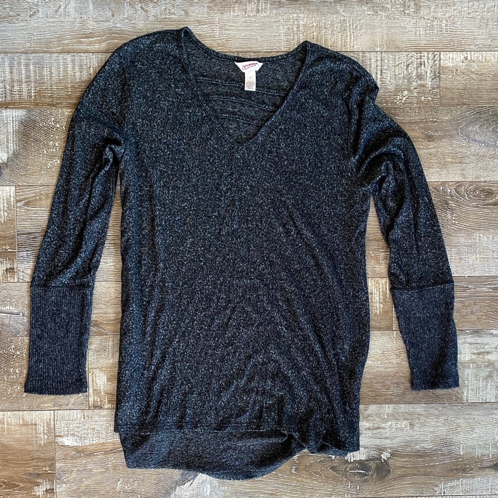 Arizona Jean Co. Strappy V Neck Sweater